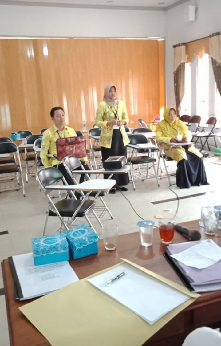 Saat tampil Presentasi Lomba Best Practice